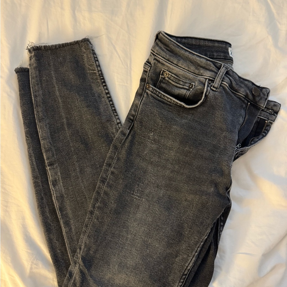 Zara Jeans